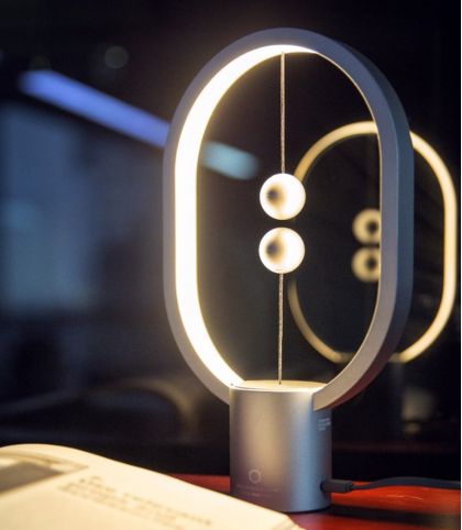 MINI LAMPE MAGNETIQUE HENG BALANCE