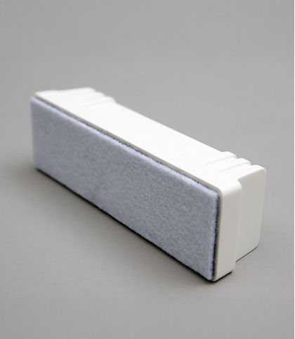 EFFACEUR POUR TABLEAU BLANC MAGNETIQUE