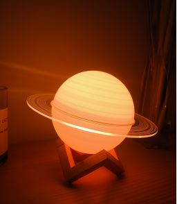 LAMPE LED 16 COULEURS SATURNE