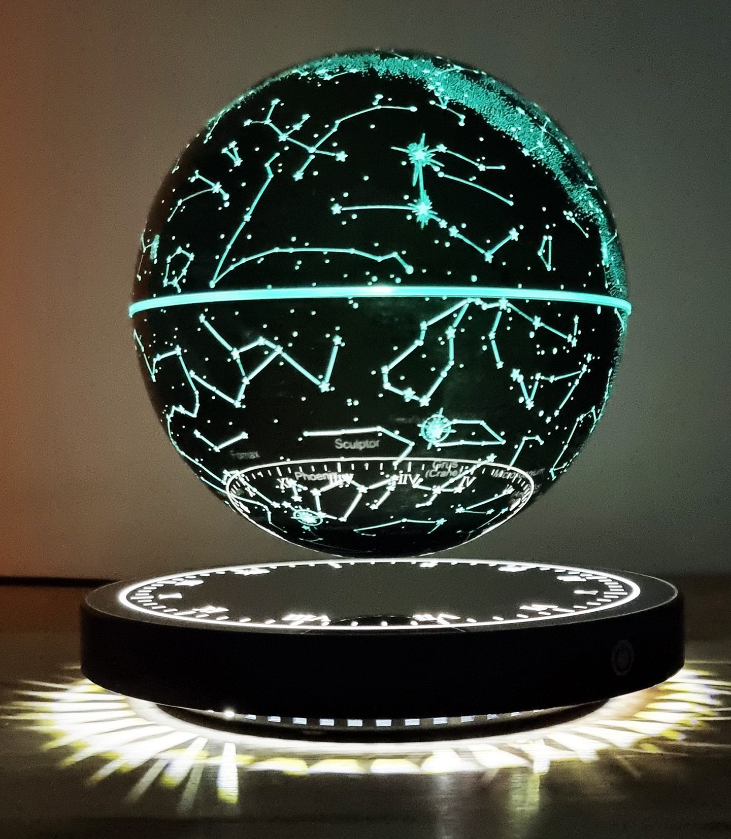 STARGLOBE - GLOBE CONSTELLATION EN LEVITATION