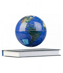 GLOBE TERRESTRE SUR BASE LIVRE