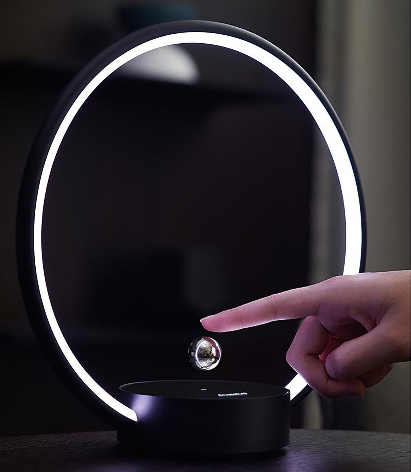 LAMPE LED CIRCLO RGB - BASE COULEUR NOIRE SATINEE