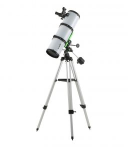 TELESCOPE SKY-WATCHER 130/650 SUR MONTURE STARQUEST