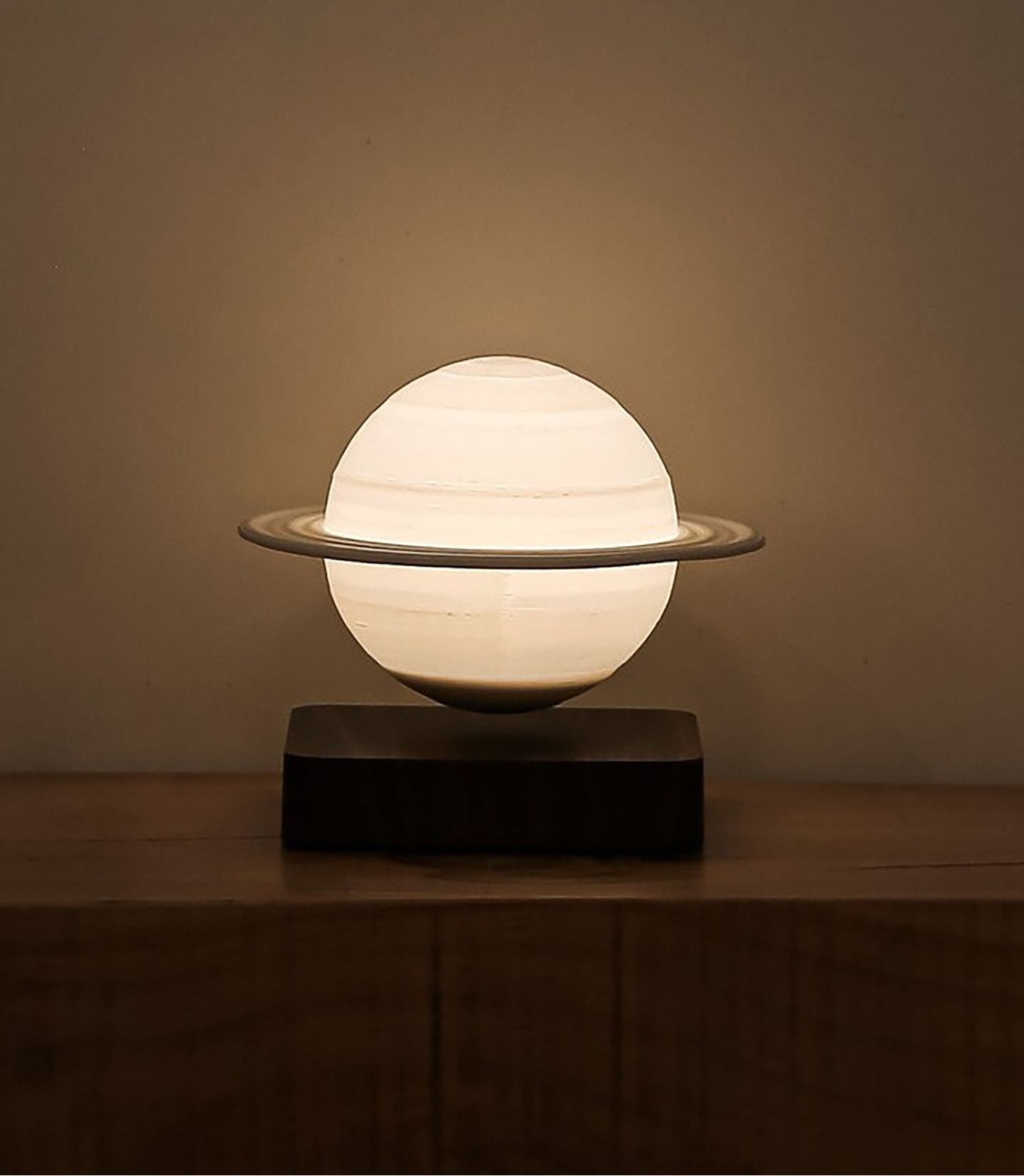 Lampe Magnétique Saturne